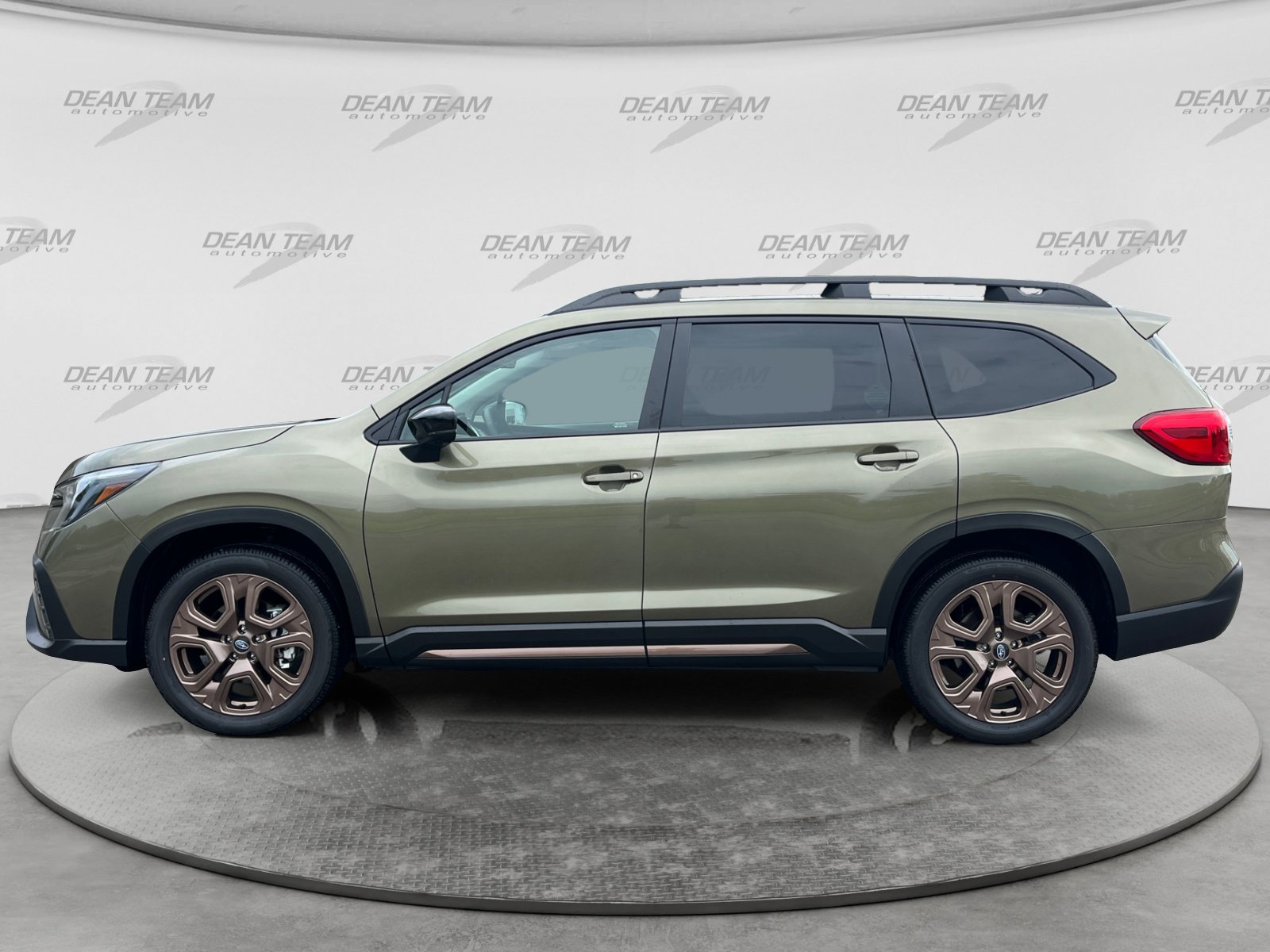 Certified 2026 Subaru Ascent Limited Bronze AWD/4WD image 4