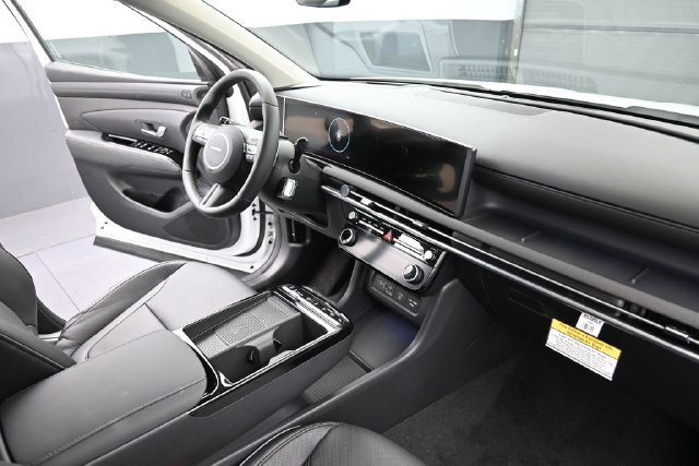 New 2026 Hyundai Tucson Limited AWD/4WD image 12