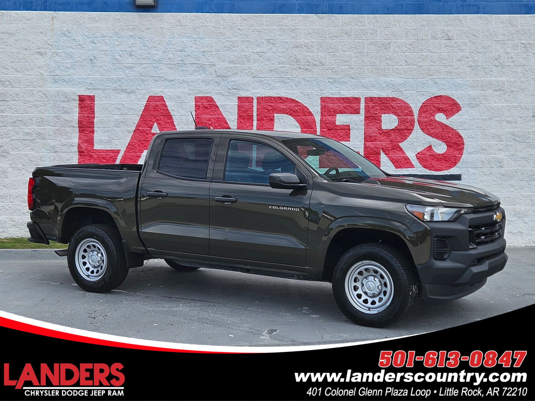 Used 2023 Chevrolet Colorado W/T RWD image 1
