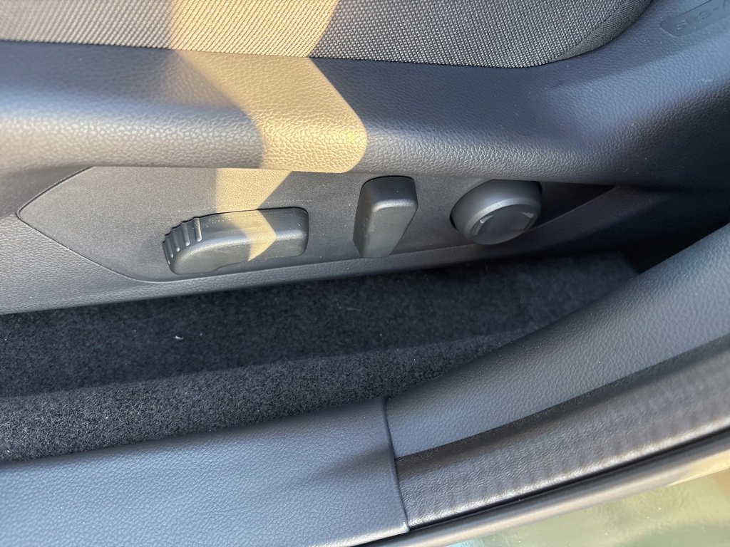 New 2026 Subaru Crosstrek 2.0i Premium image 21