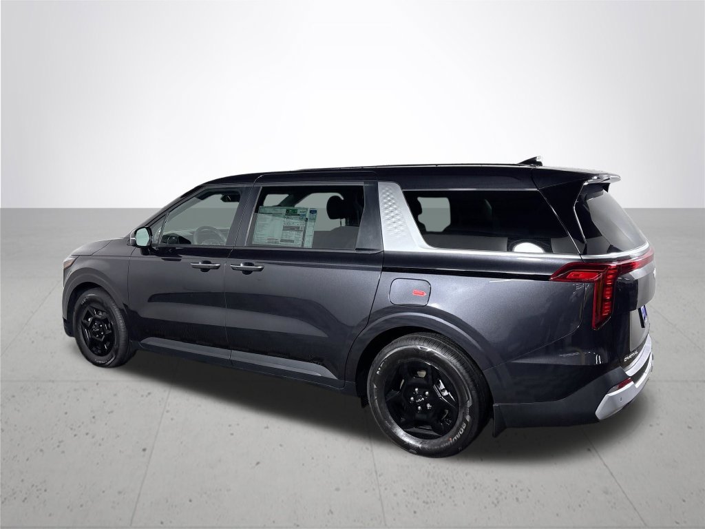 New 2026 Kia Carnival FWD image 8