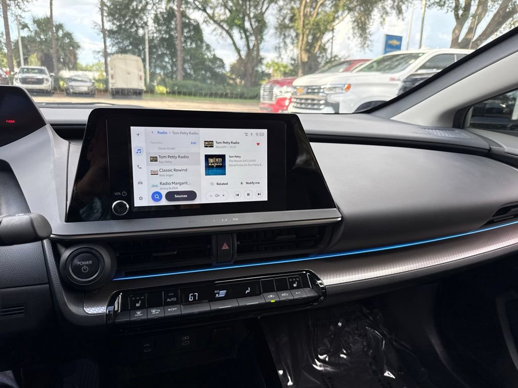 Used 2023 Toyota Prius XLE FWD image 44