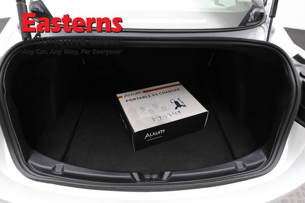 Used 2023 Tesla Model 3 Standard Range RWD image 9
