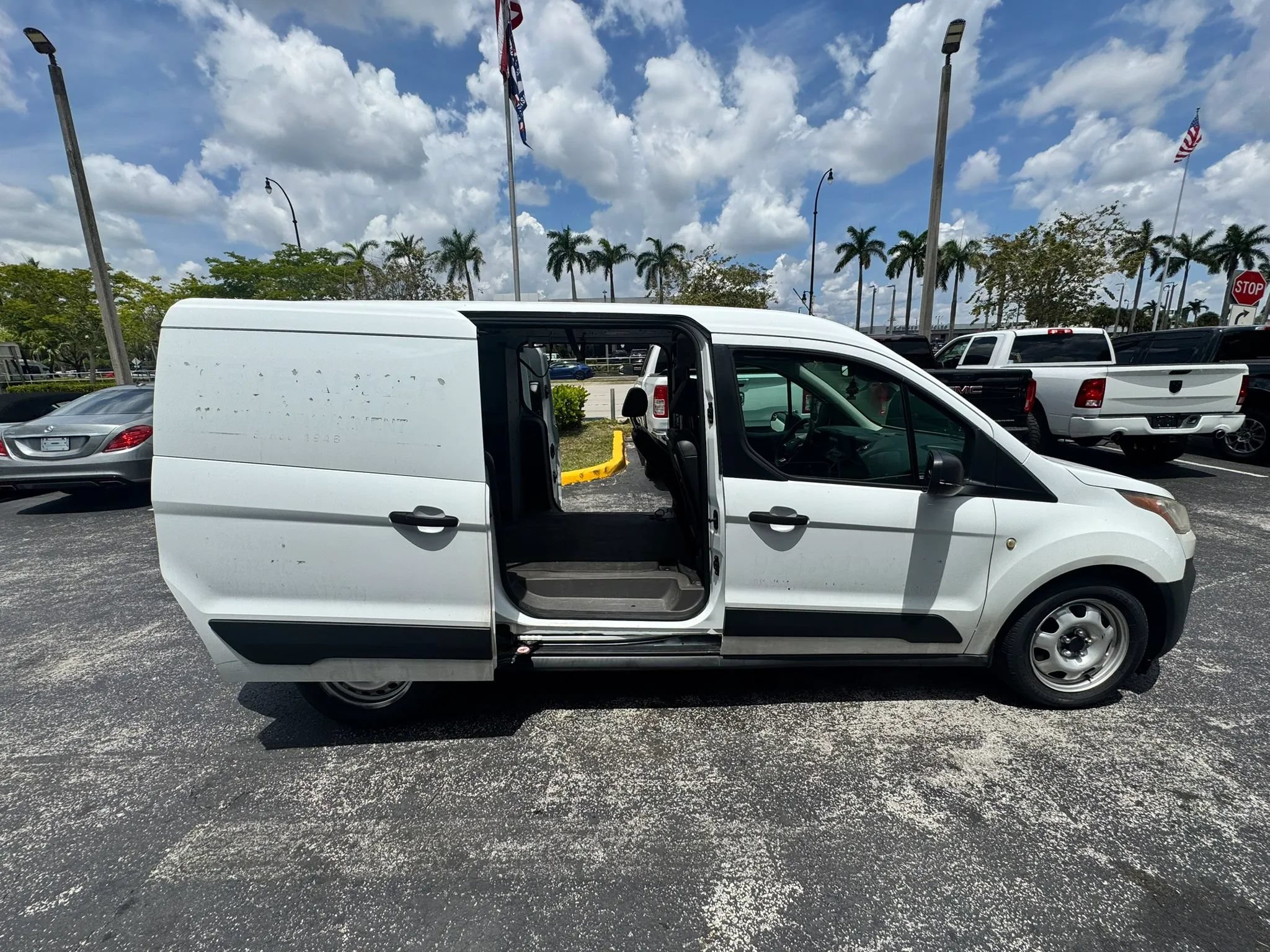 Used 2020 Ford Transit Connect XL FWD image 10