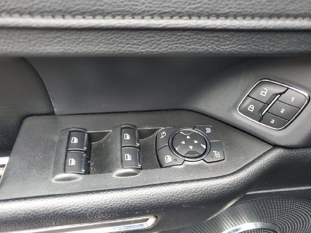 Used 2021 Ford Expedition XLT RWD image 28