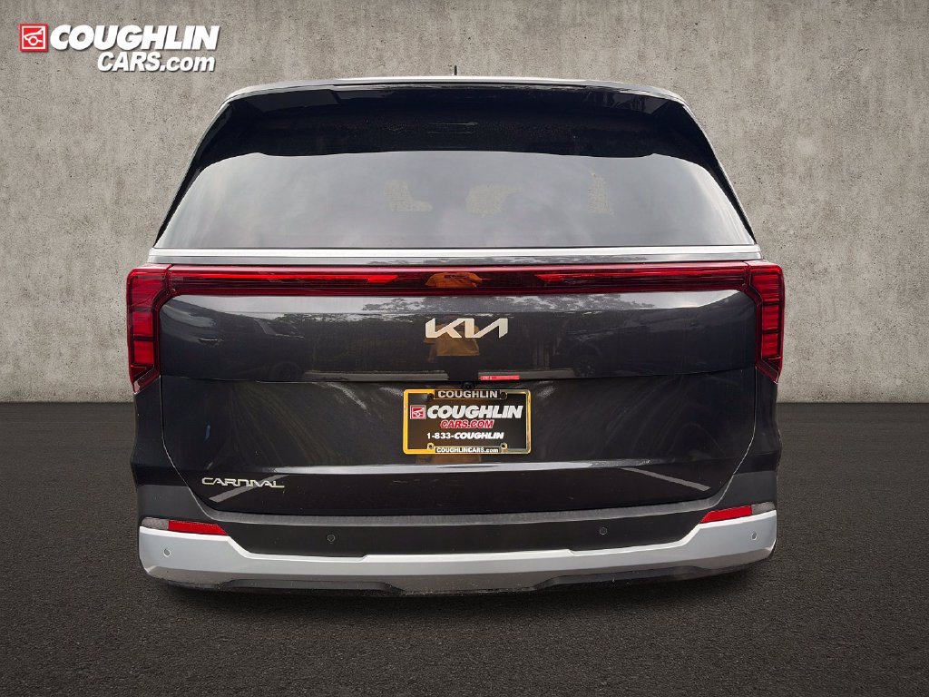 New 2027 Kia Carnival FWD image 5