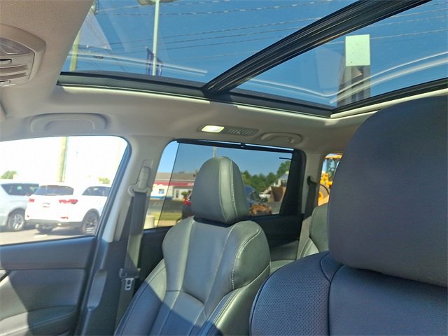 Used 2020 Subaru Ascent Limited w/ Technology Package image 13