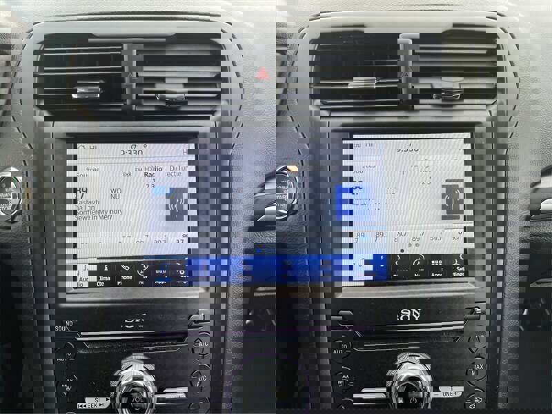 Used 2019 Ford Fusion Titanium image 13