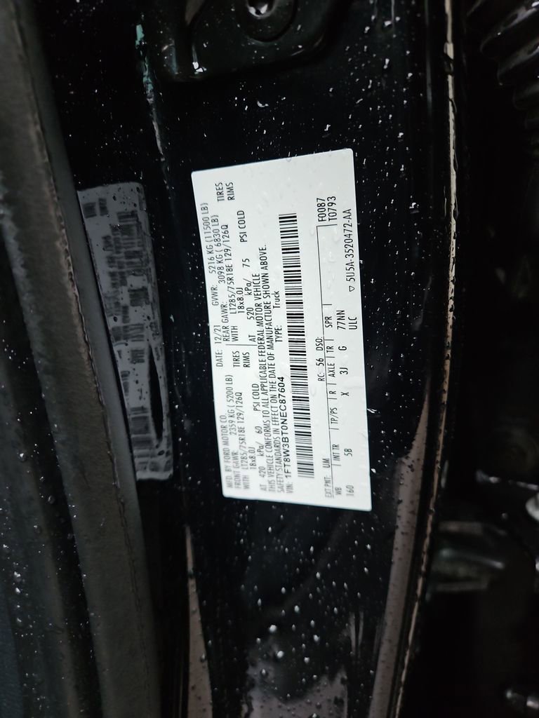 Used 2022 Ford F350 Lariat w/ Tremor Off-Road Package AWD/4WD image 29