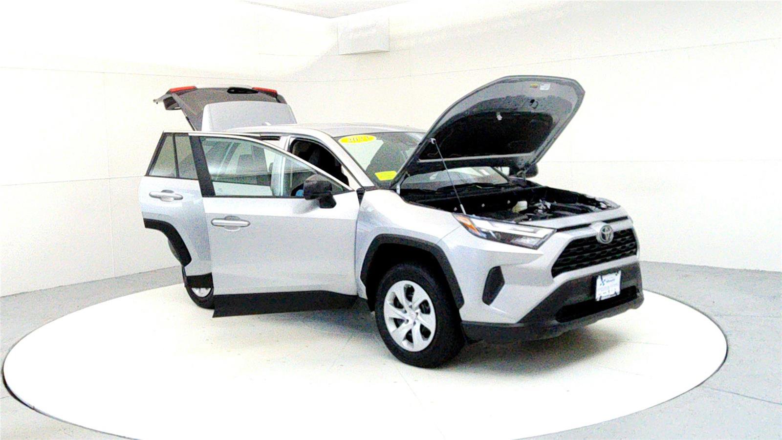 Certified 2023 Toyota RAV4 LE image 12