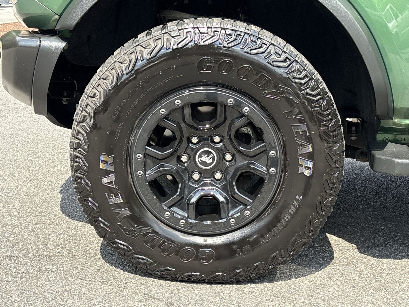 Used 2023 Ford Bronco Wildtrak AWD/4WD image 12