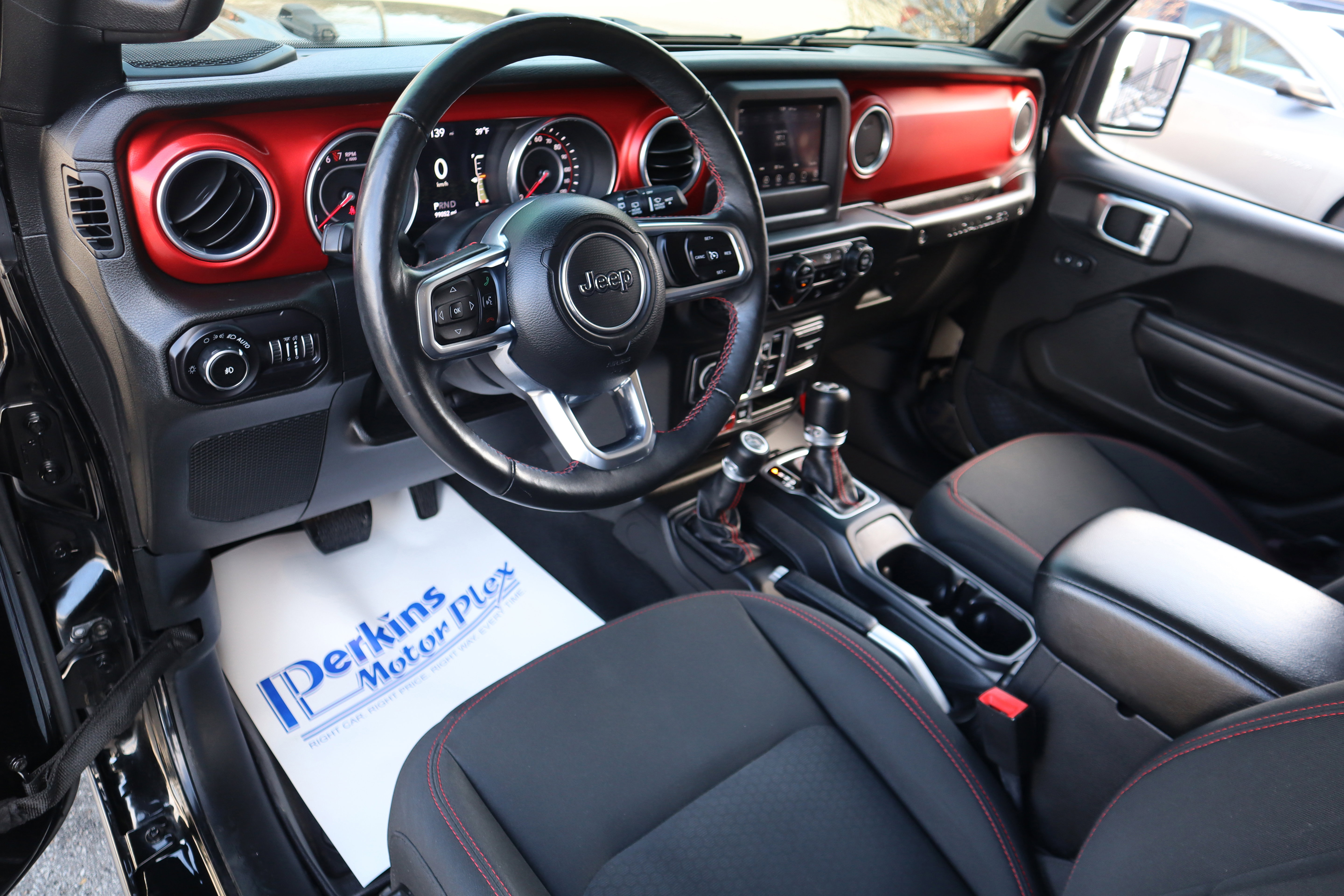 Used 2018 Jeep Wrangler Unlimited Rubicon image 24