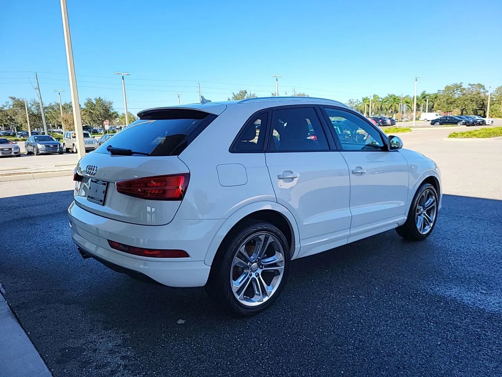 Used 2018 Audi Q3 2.0T Premium w/ Convenience Package