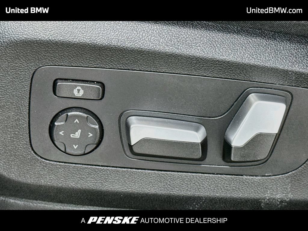 Used 2026 BMW X5 sDrive40i w/ Parking Assistance Package RWD image 11