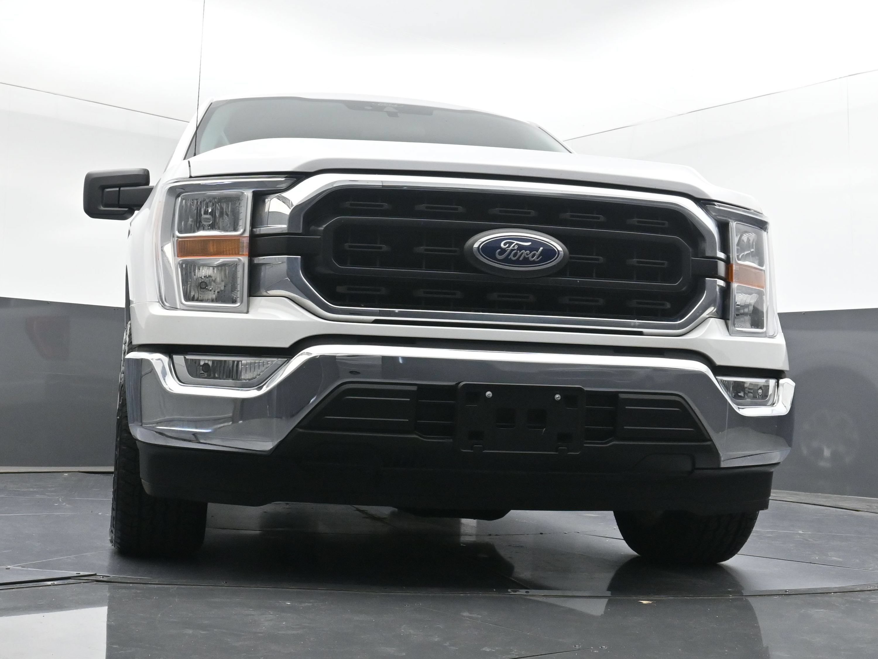 Used 2021 Ford F150 XLT RWD image 25