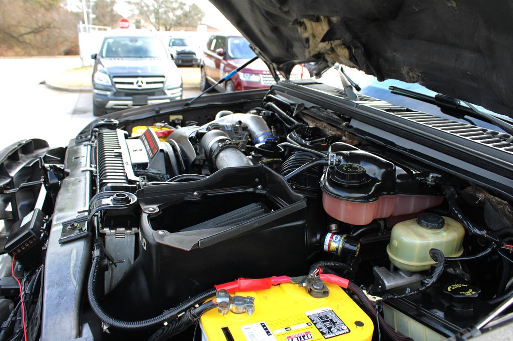 Used 2003 Ford F250 Lariat image 38