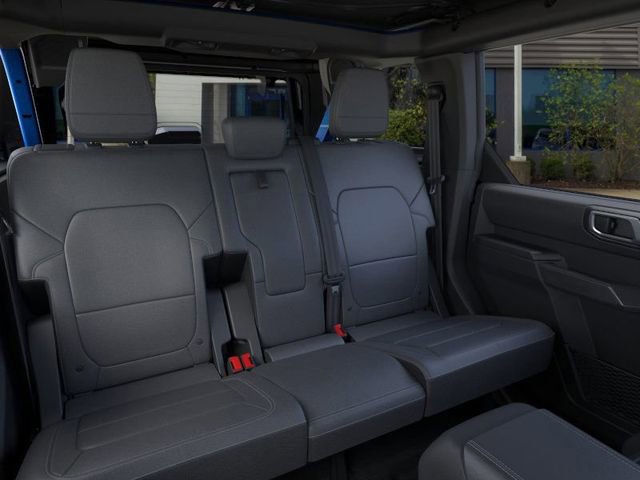 New 2025 Ford Bronco Badlands image 11