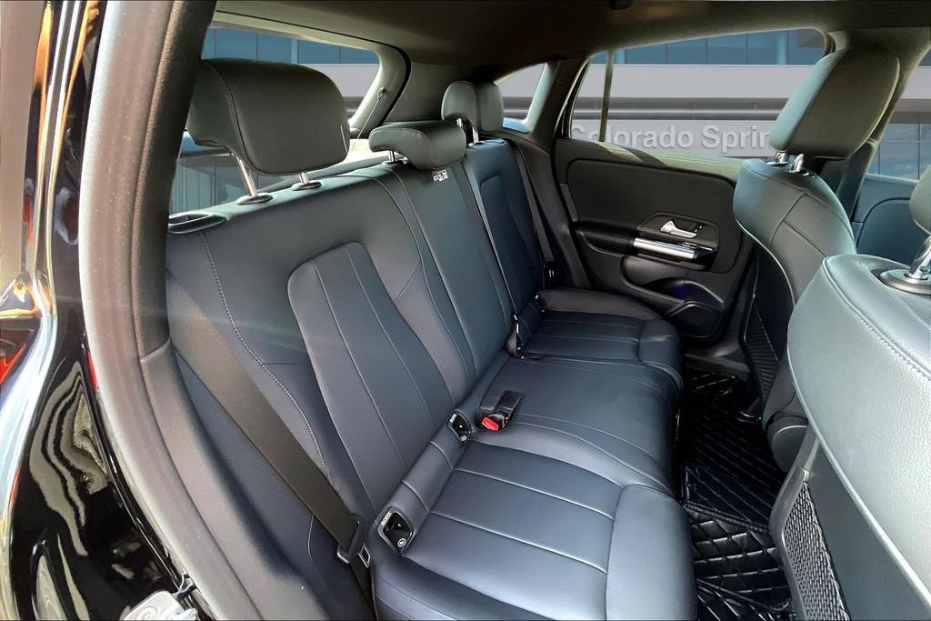 Used 2024 Mercedes-Benz GLA 250 4MATIC image 25