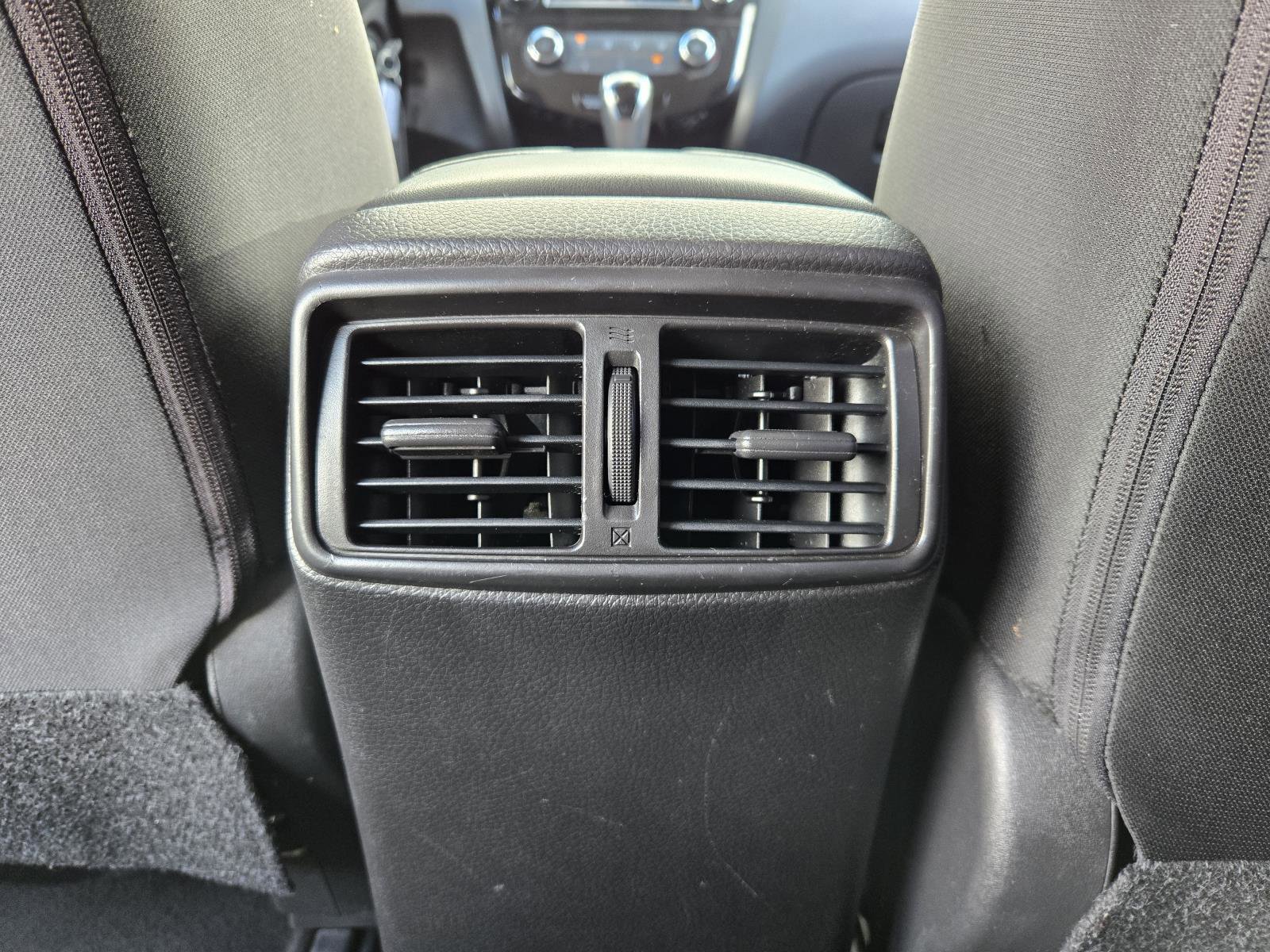 Used 2022 Nissan Rogue Sport S image 26