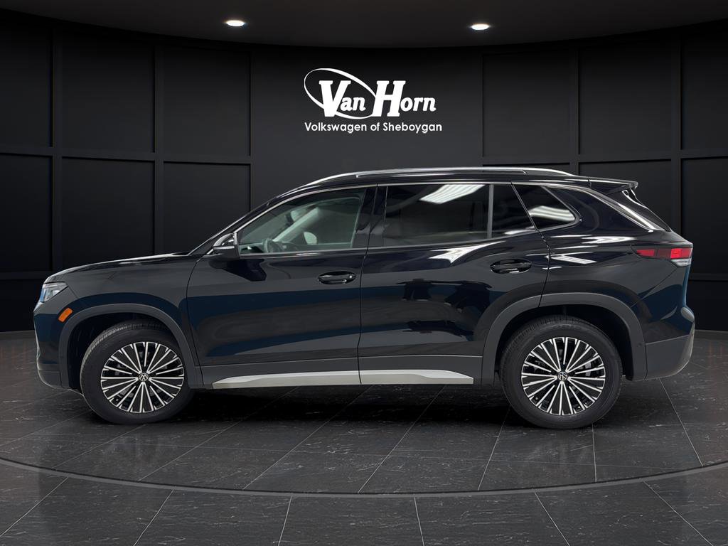 Used 2025 Volkswagen Tiguan S w/ 18" Wheel Package FWD image 4