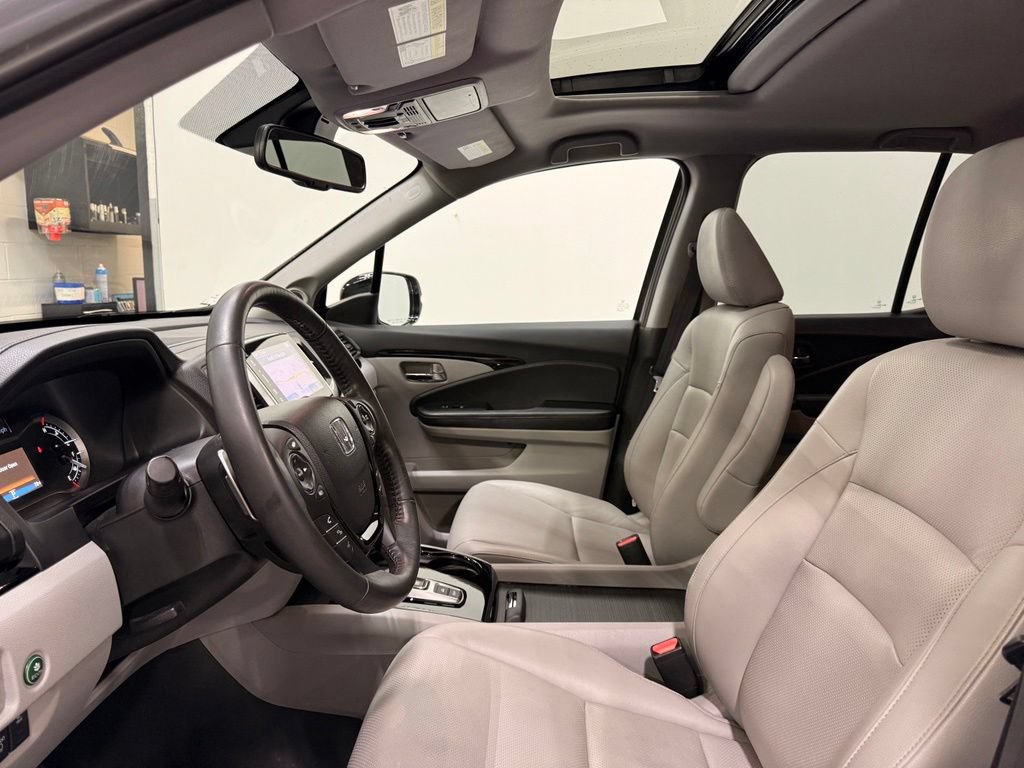 Used 2020 Honda Ridgeline RTL-E image 12