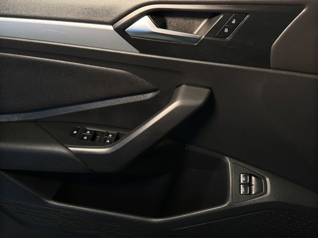 Used 2021 Volkswagen Jetta S w/ Driver Assistance Package image 15