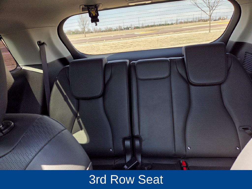 Used 2024 Kia Carnival SX Prestige FWD image 46