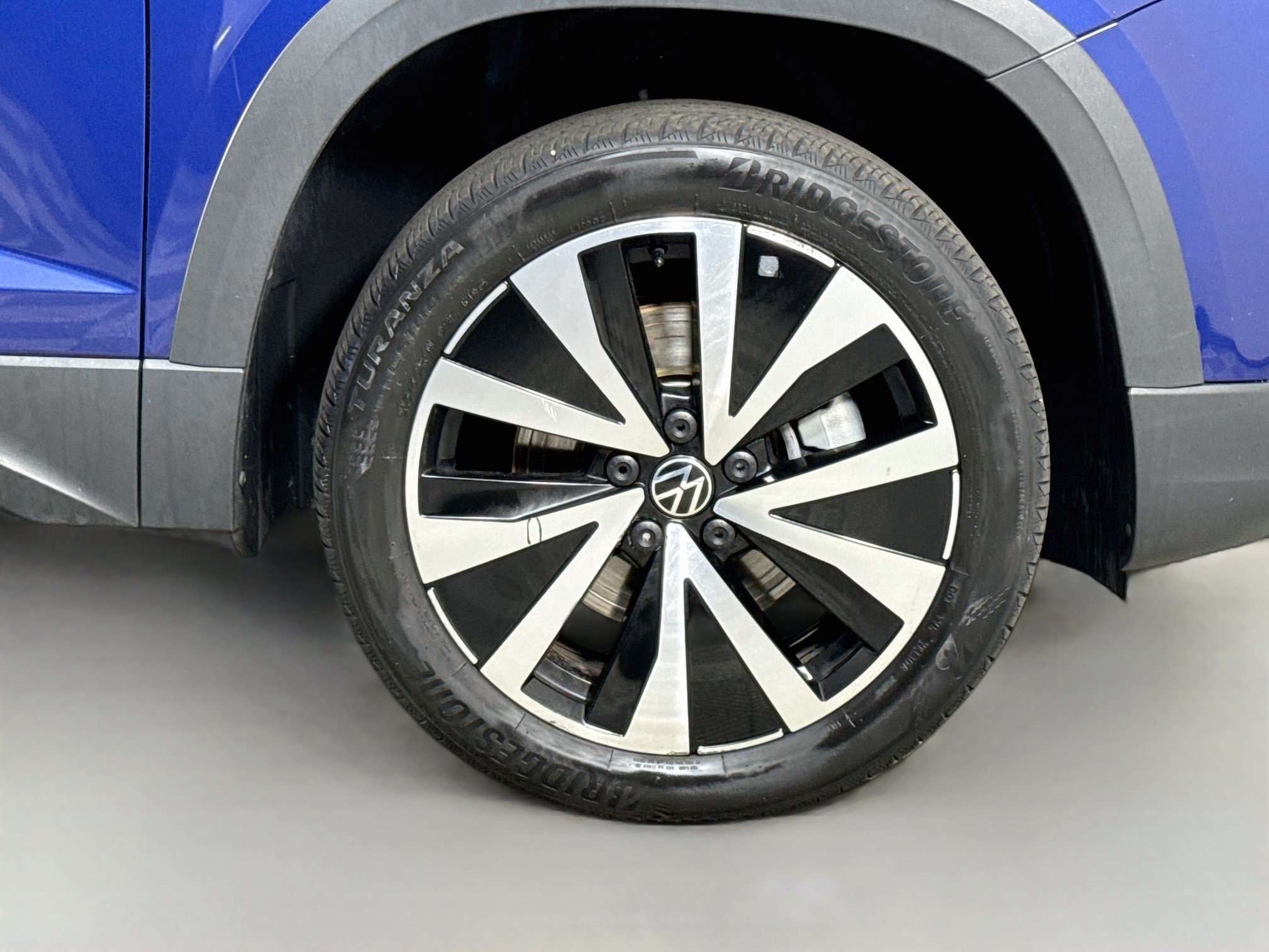 Used 2023 Volkswagen Taos SE FWD image 32