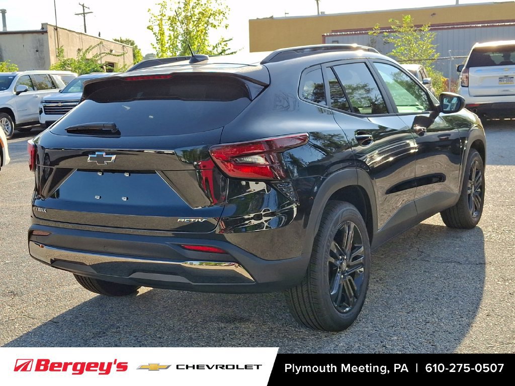 New 2026 Chevrolet Trax ACTIV w/ Driver Confidence Package FWD image 3