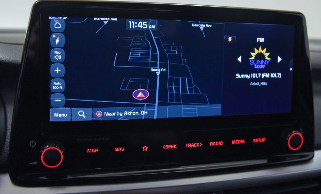 Used 2024 Kia Forte GT-Line w/ GT-Line Premium Package image 19