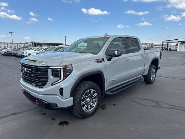 Used 2024 GMC Sierra 1500 AT4 w/ Technology Package AWD/4WD image 7