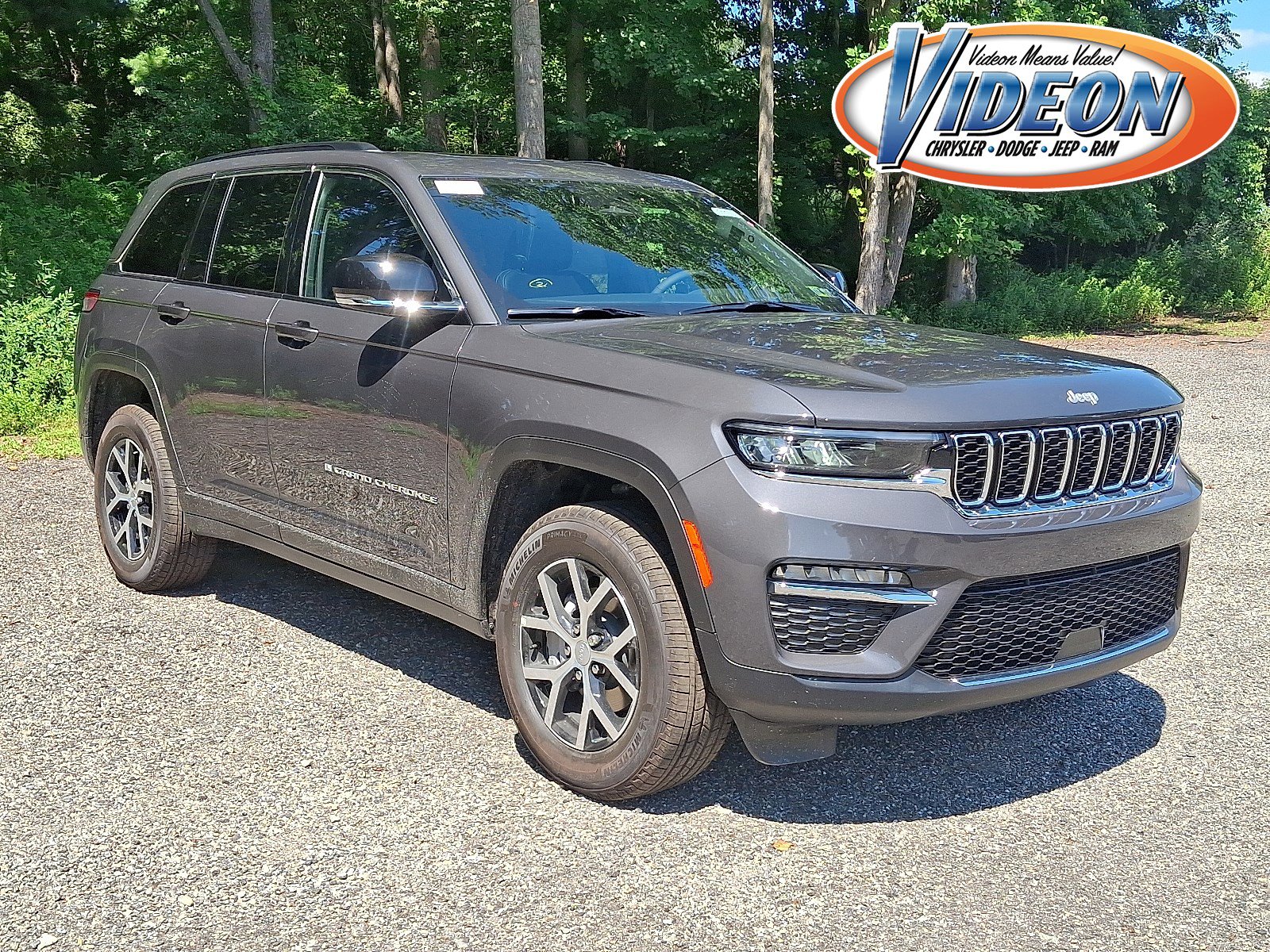 New 2025 Jeep Grand Cherokee Limited