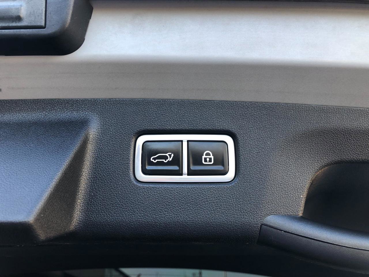 Used 2022 Kia Sorento SX AWD/4WD image 36