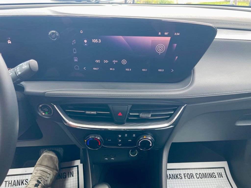 Used 2025 Buick Encore GX Preferred image 16
