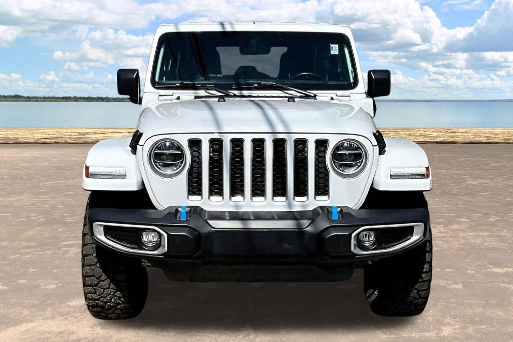 Used 2022 Jeep Wrangler Unlimited Sahara image 2