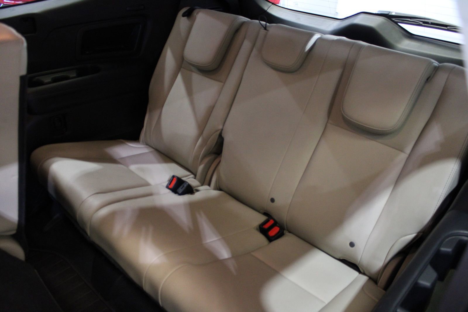 Used 2020 Subaru Ascent Limited w/ Popular Package #3 image 16