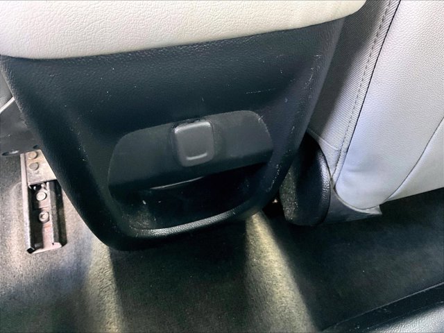 Used 2018 Chevrolet Colorado W/T RWD image 24