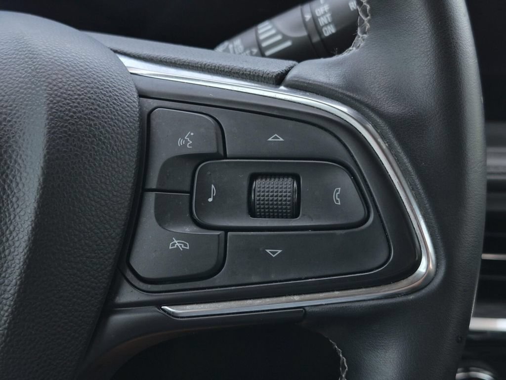 Used 2024 Buick Encore GX Preferred FWD image 18