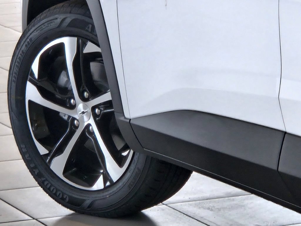New 2026 Chevrolet Trax RS w/ Driver Confidence Package FWD image 14