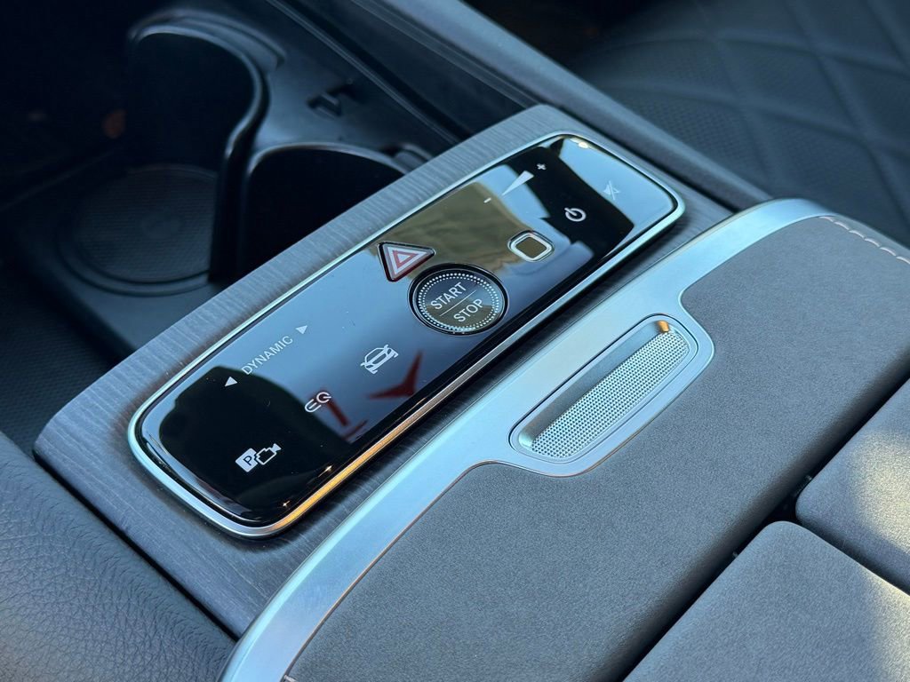 Used 2025 Mercedes-Benz EQS 580 4MATIC Sedan image 28