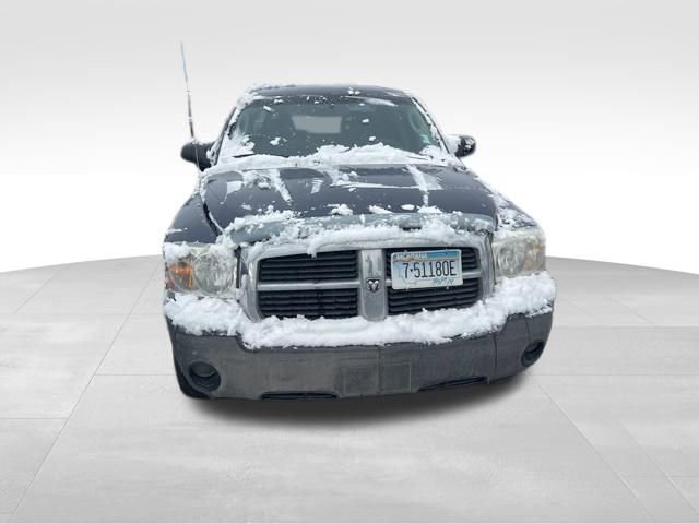 Used 2006 Dodge Dakota SLT image 3
