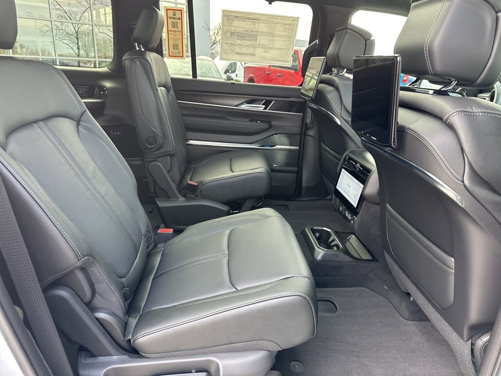 New 2026 Jeep Grand Wagoneer L Summit image 58