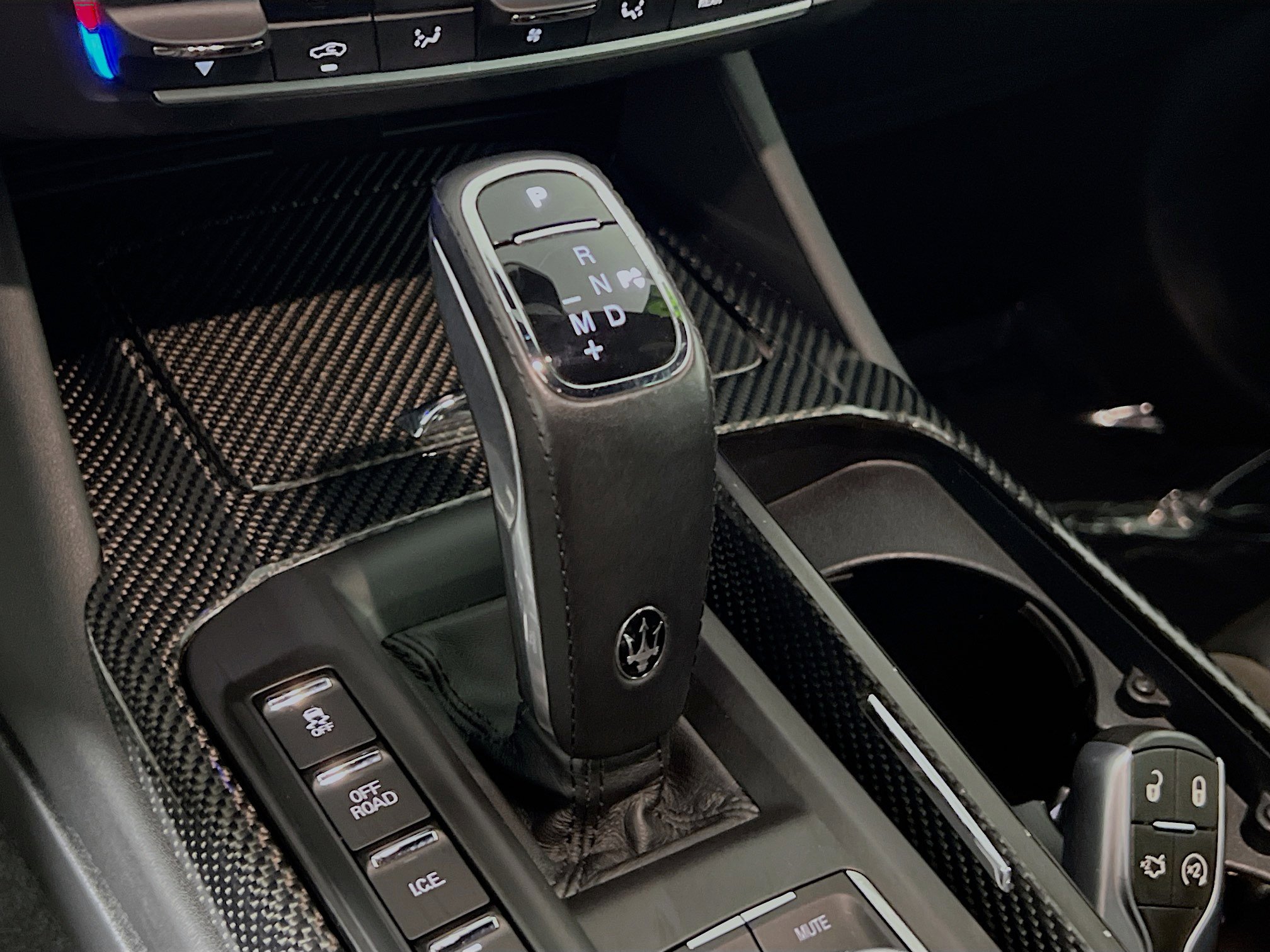 Used 2022 Maserati Levante Modena AWD/4WD image 24