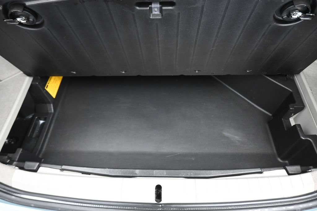Used 2012 Toyota Prius Four FWD image 38