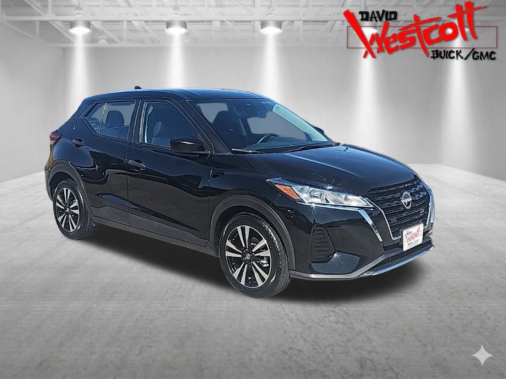 Used 2023 Nissan Kicks S FWD image 1