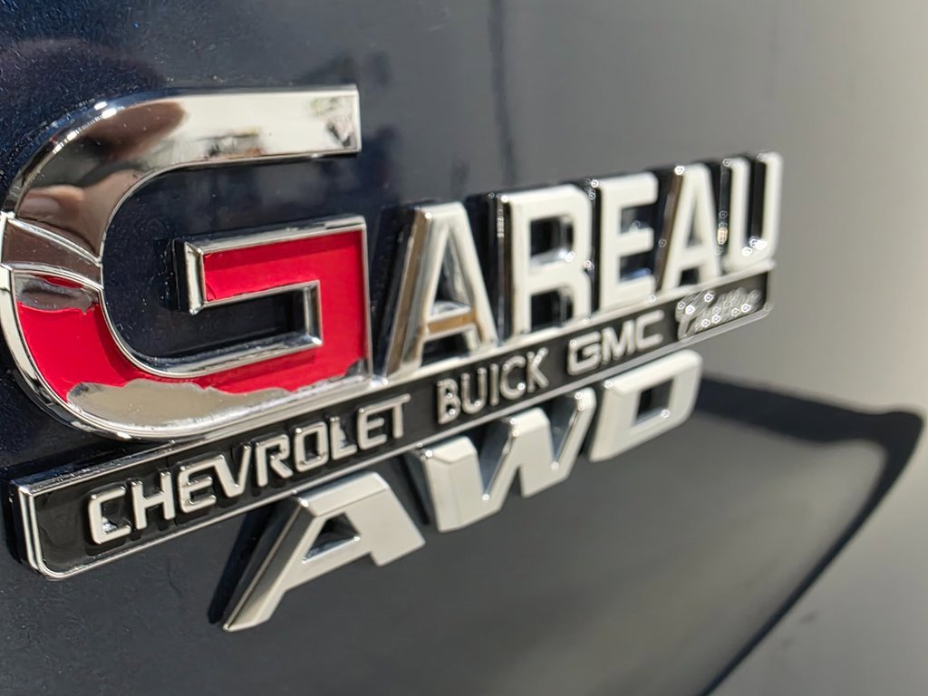 Used 2020 Cadillac XT4 Premium Luxury image 33