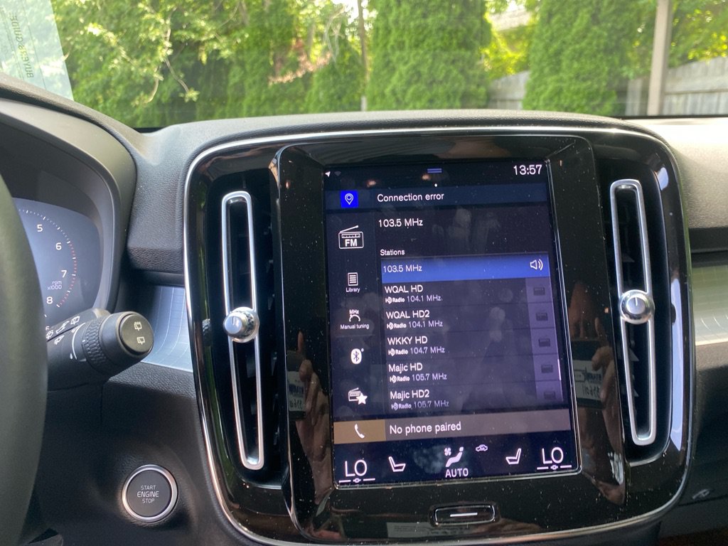 Used 2019 Volvo XC40 T5 Momentum AWD/4WD image 13