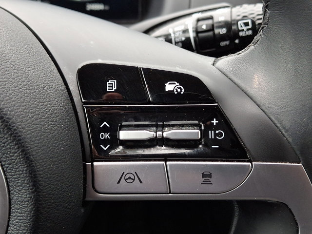 Used 2023 Hyundai Tucson SEL w/ Convenience Package AWD/4WD image 22