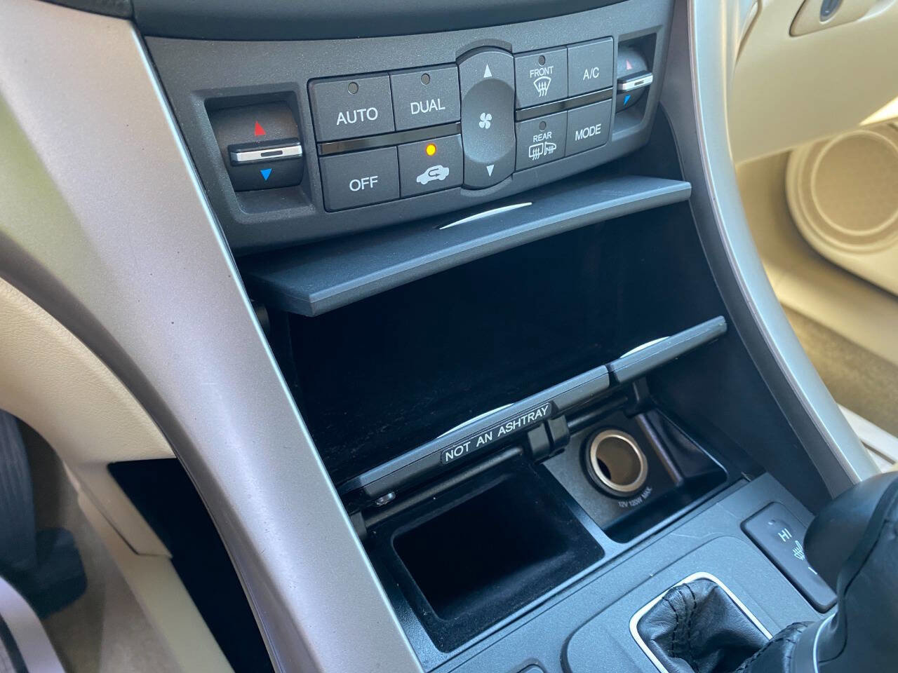 Used 2010 Acura TSX Sedan image 15