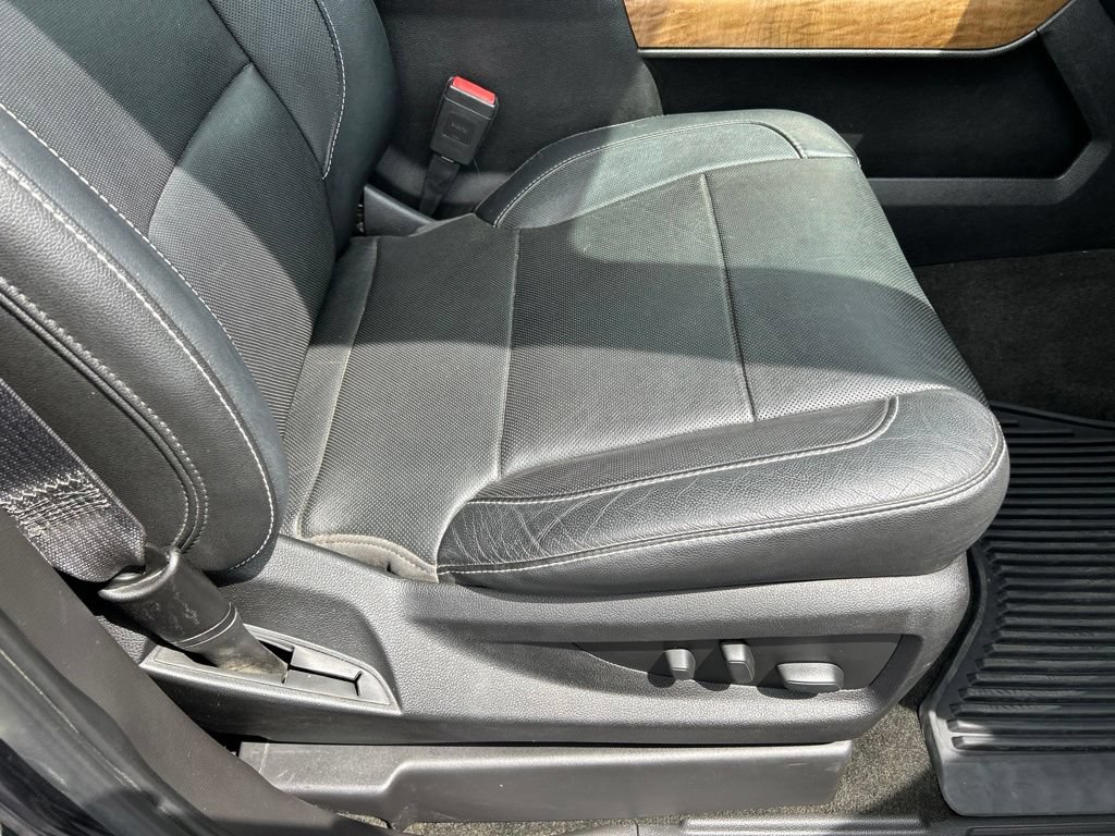 Used 2018 Chevrolet Silverado 1500 LTZ w/ Sport Package AWD/4WD image 45